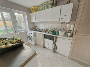 Photo 9- click for photo gallery